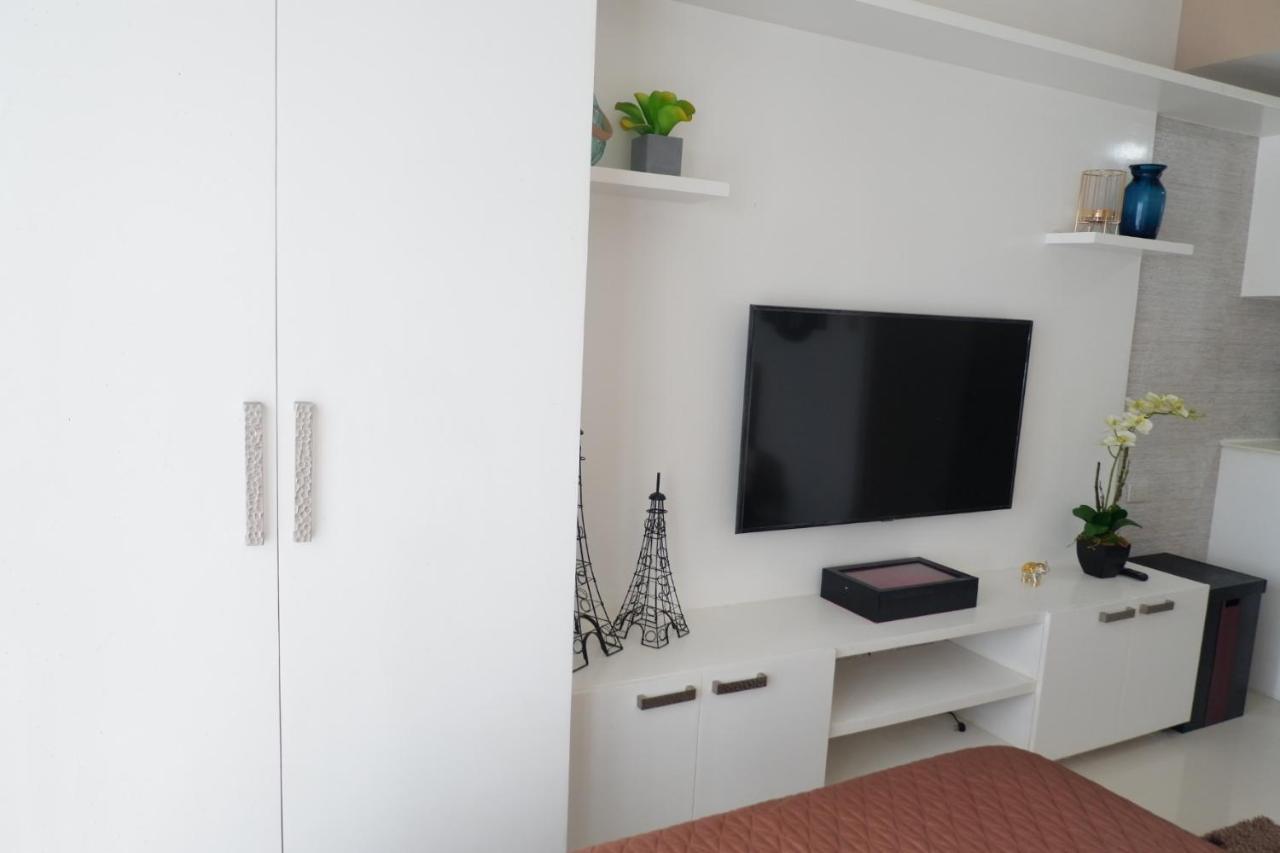 Sm Wind Residences Tower 2 Unit 342 Tagaytay City Exterior photo